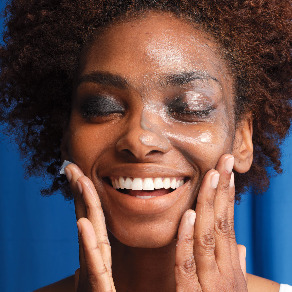 IndigoCleansingBalm-pdp-ModalMascara-1200x1200-1.jpg