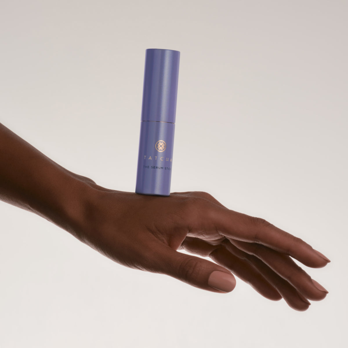 SerumStick-Aug26-Ppage-Hand.jpg